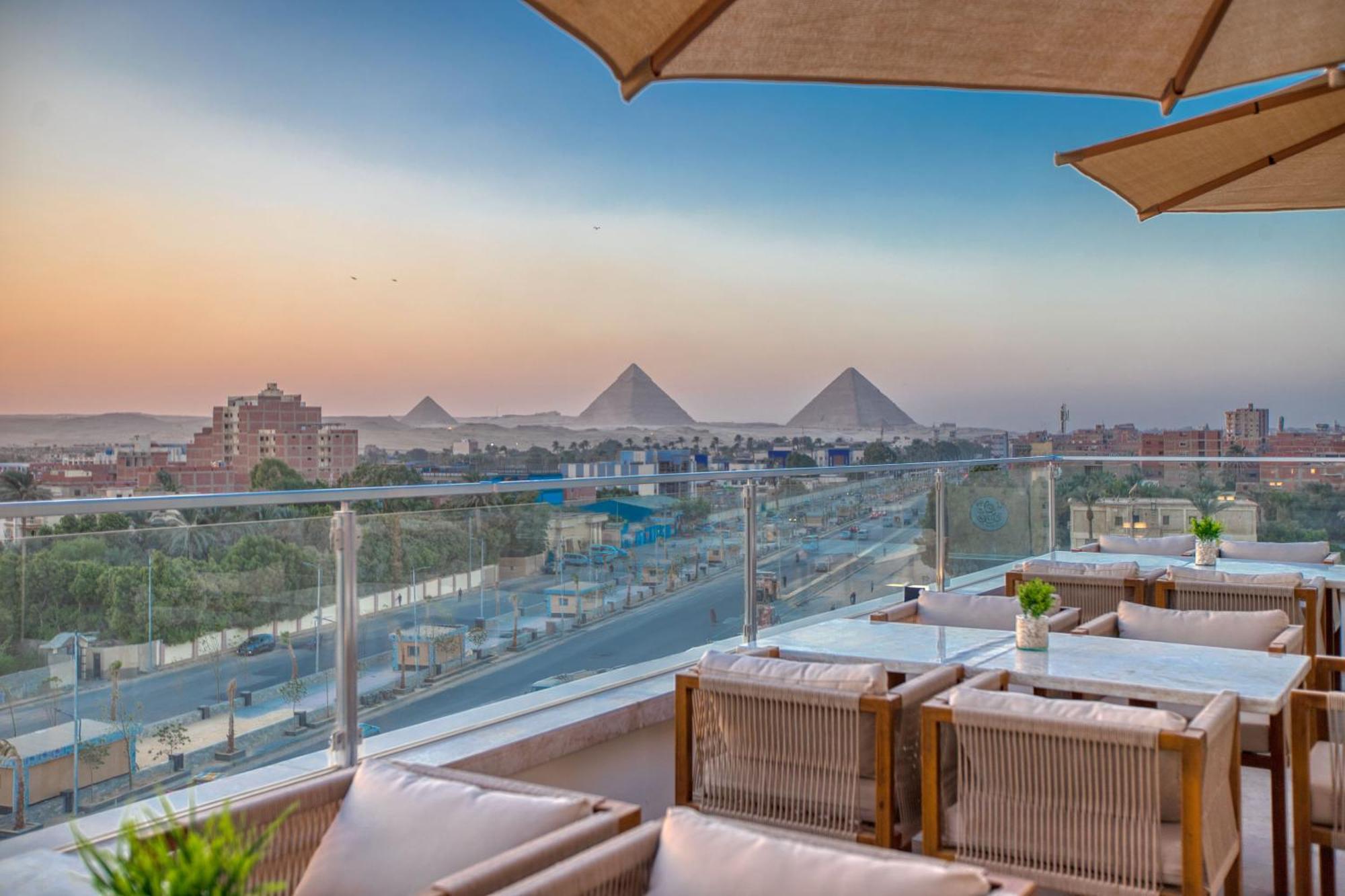 Mazar Pyramids Hotel Kafrat al Jabal Exterior photo